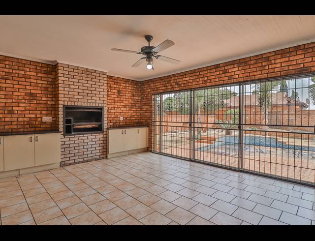 9 BEDROOM FREEHOLD FOR SALE IN RAVENSWOOD